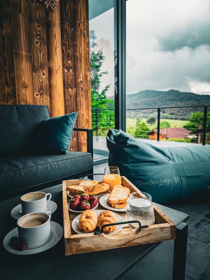 Mountain Lodge Rîşnov Εξωτερικό φωτογραφία